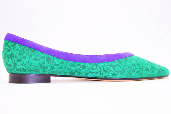 TOSCA flat shoe in  Emerald Green with Purple profile